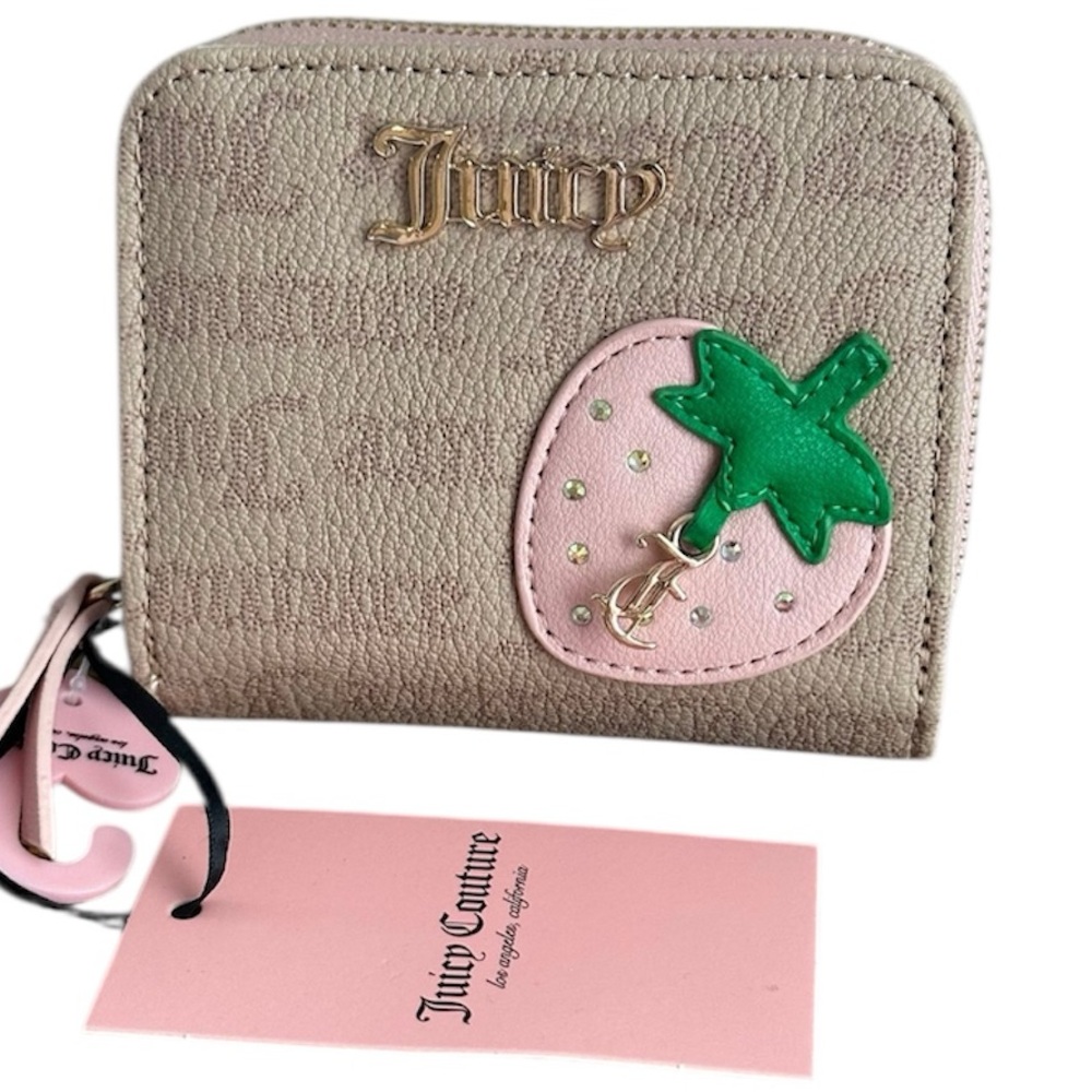 NWT Juicy Couture Freshly Picked Cafe Logo Dots Beige Pink Strawberry Wallet $35